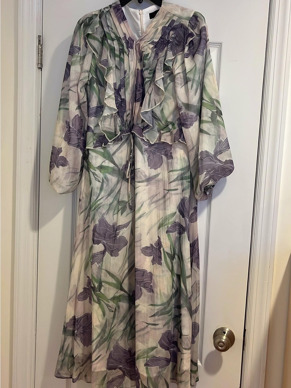 Floral Ruffle Front Long Sleeve Dress in Lavender
